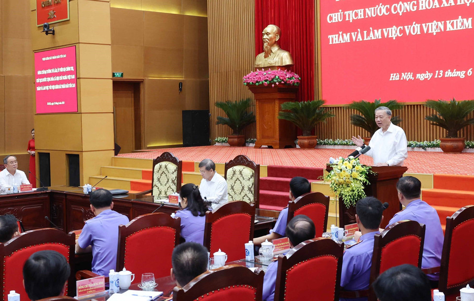 Chủ tịch nước Tô Lâm phát biểu kết luận tại buổi làm việc với Viện Kiểm sát Nhân dân Tối cao. (Ảnh: Nhan Sáng/TTXVN)