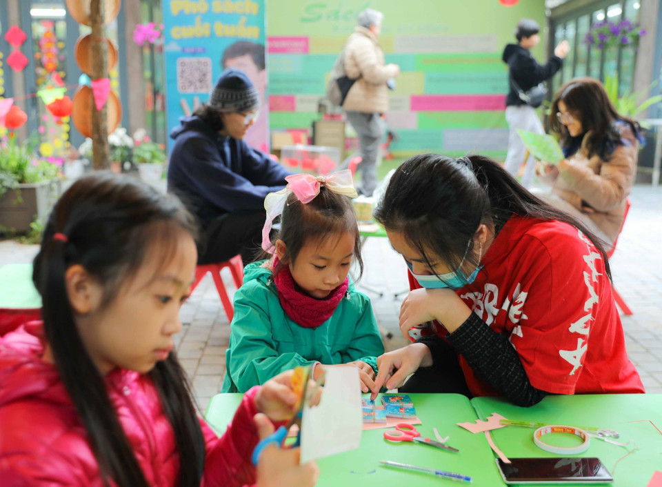 Khu vui chơi với các hoạt động giải trí bổ ích, thú vị nhằm khuyến khích khả năng tư duy, sáng tạo của trẻ em. (Ảnh: Thanh Tùng/TTXVN)