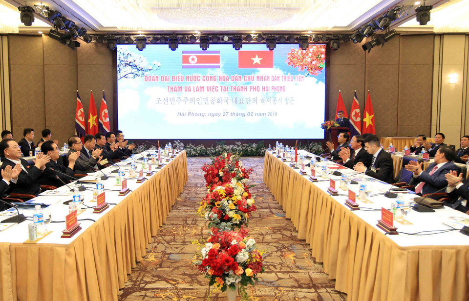 Quang cảnh buổi làm việc. (Ảnh: An Đăng/TTXVN)