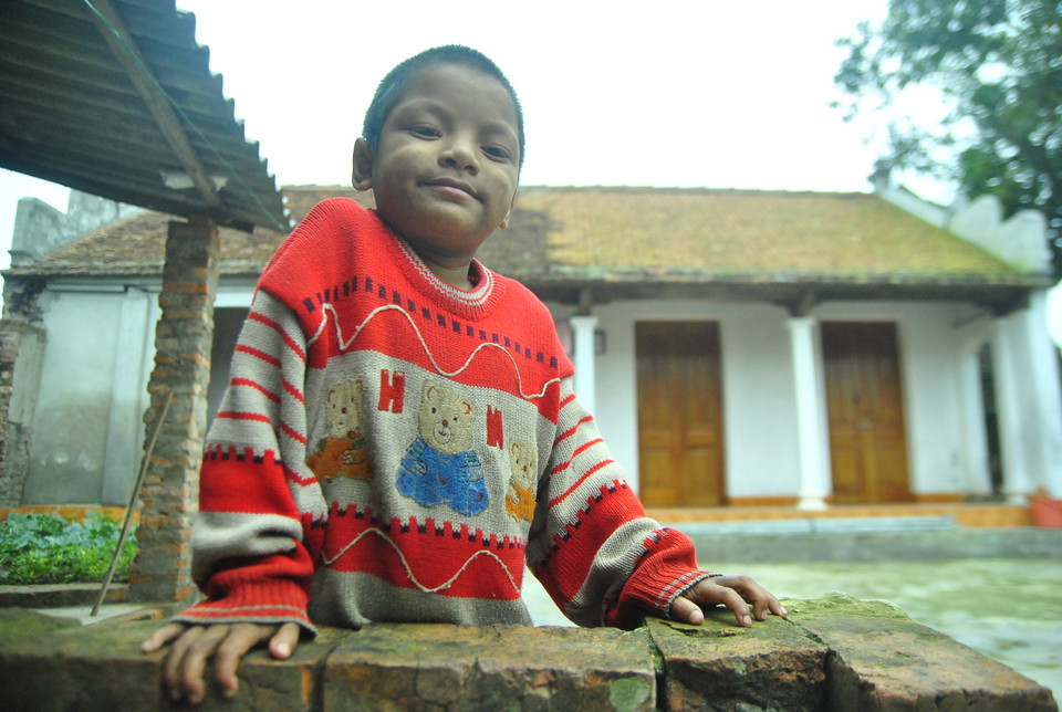 Những đứa trẻ này, chắc khó có thể cảm nhận được những biến chuyển tích cực đến với gia đình mình. Nhưng với bà Xúi, ở những năm tháng cuối đời, nhìn thấy thêm hy vọng cho cuộc đời các cháu mình, chắc cũng coi như được thoả nguyện.