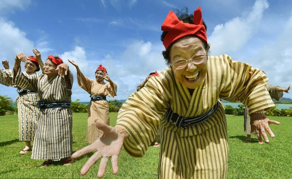 Người Nhật Bản đang phát sốt bởi một nhóm nhạc thần tượng gồm các cụ bà cao tuổi. (Nguồn: Chinadaily)