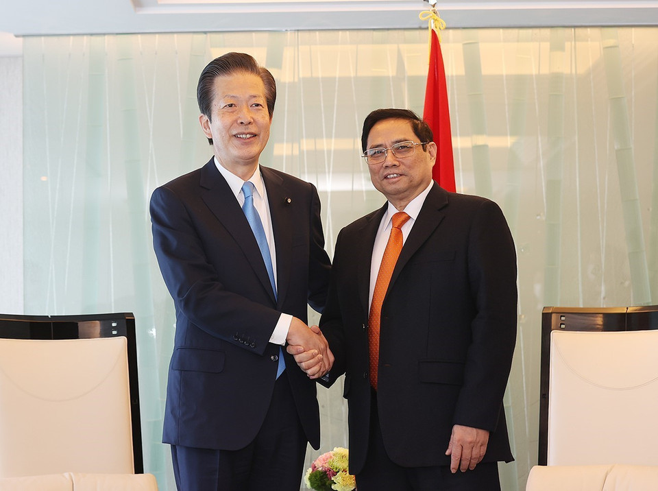 Thủ tướng Phạm Minh Chính tiếp Chủ tịch Đảng Công minh Yamaguchi Natsuo. (Ảnh: Dương Giang/TTXVN)