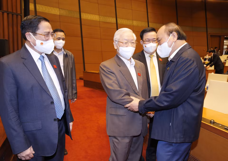 Tổng Bí thư Nguyễn Phú Trọng, Chủ tịch nước Nguyễn Xuân Phúc, Thủ tướng Phạm Minh Chính, Chủ tịch Quốc hội Vương Đình Huệ đến dự phiên họp. (Ảnh: Doãn Tấn/TTXVN)