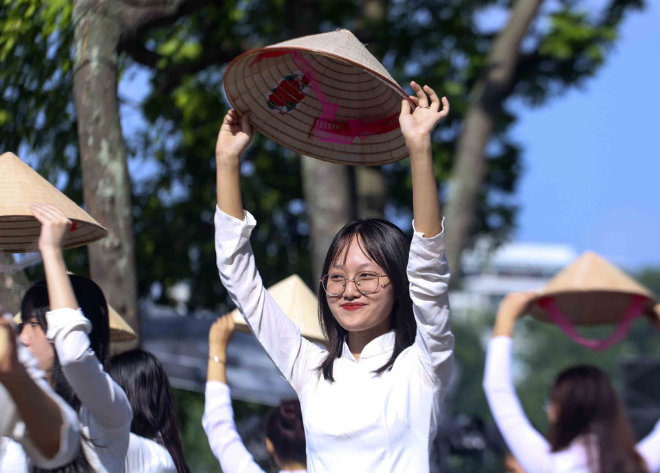 Tiết mục múa của Thành đoàn Hà Nội. (Ảnh: Tuấn Đức/TTXVN)