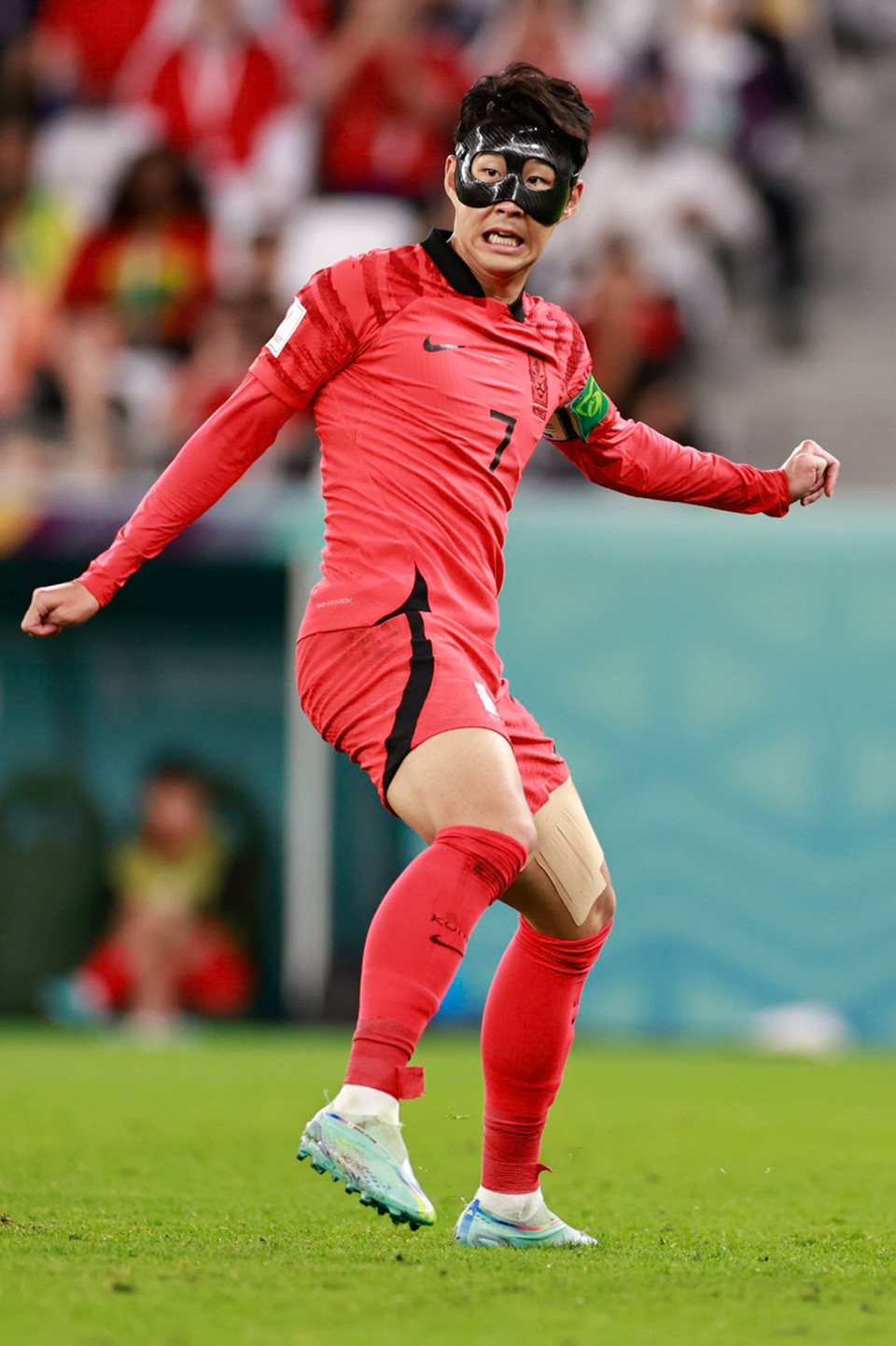 Son Heung-min và các đồng đội đang tạo ra được sức ép đáng kể lên phần sân của Ghana. (Ảnh: Hải An/Vietnam+)