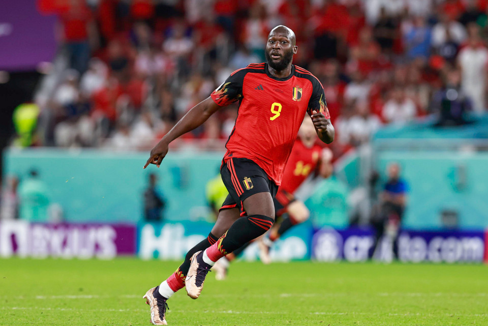 Thất bại khiến Bỉ không chỉ lỡ cơ hội sớm giành vé đi tiếp mà còn đối mặt khó khăn bởi họ sẽ phải chạm trán á quân Croatia ở lượt trận cuối. (Ảnh: Hải An/Vietnam+)