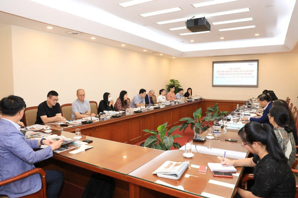 Quang cảnh buổi làm việc. (Ảnh: Tuấn Anh/TTXVN)