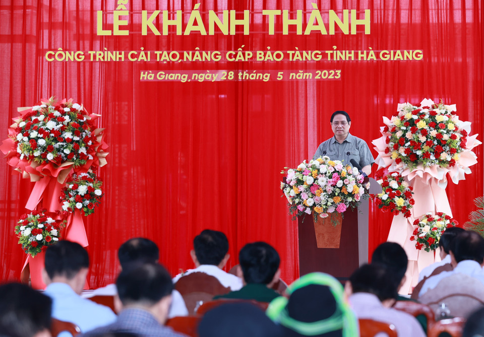 Thủ tướng Phạm Minh Chính phát biểu tại Lễ khánh thành công trình Bảo tàng tỉnh Hà Giang. (Ảnh: Dương Giang/TTXVN)