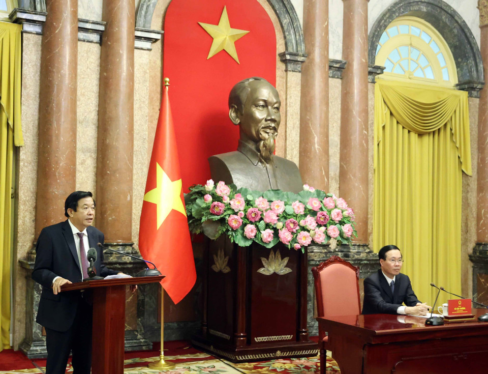 Ông Bùi Văn Nghiêm, Bí thư Tỉnh ủy tỉnh Vĩnh Long, phát biểu. (Ảnh: Thống Nhất/TTXVN)