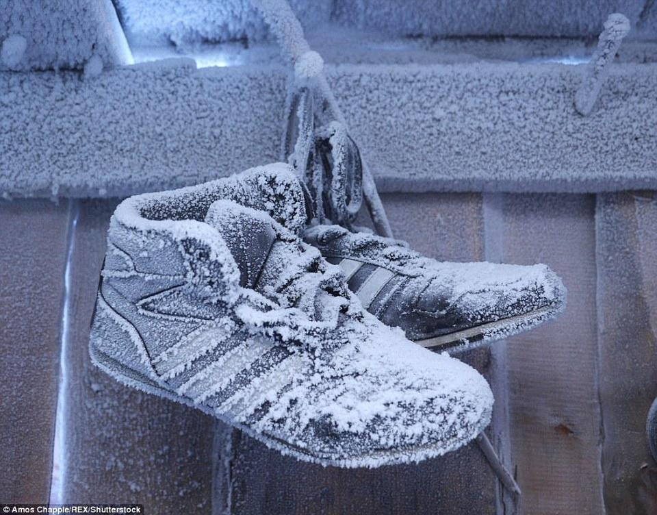 Trong khi đó, ban ngày của mùa Hè lại kéo dài đến 21 giờ đồng hồ. (Nguồn: Amos Chapple)