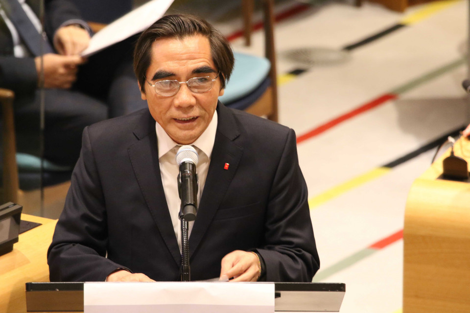 Với những nỗ lực và đóng góp có hiệu quả đối với các hoạt động và quá trình phát triển của Liên hợp quốc, Việt Nam đã được cộng đồng quốc tế tín nhiệm, đánh giá cao, thể hiện rõ nhất qua việc Việt Nam được bầu với số phiếu cao vào nhiều cơ quan của Liên hợp quốc, trong đó có Hội đồng Kinh tế-xã hội (hai nhiệm kỳ 1998-2000 và 2016-2018). Trong ảnh: Thứ trưởng Bộ Kế hoạch và Đầu tư Nguyễn Văn Trung phát biểu tại Kỳ họp cấp cao của Hội đồng Kinh tế -Xã hội Liên hợp quốc (ECOSOC) với chủ đề Tăng quyền, đảm bảo bình đẳng và toàn diện cho người dân, ngày 17/7/2019. (Ảnh: Hoài Thanh/TTXVN)