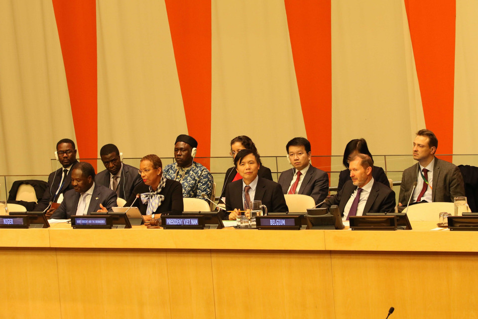 Ngày 31/01/2020, tại trụ sở LHQ ở New York, Mỹ, Đại sứ Đặng Đình Quý, Trưởng Phái đoàn Việt Nam tại LHQ chủ trì phiên họp tổng kết các hoạt động trên cương vị Chủ tịch HĐBA tháng 1/2020, mở đầu nhiệm kỳ thành viên không thường trực HĐBA 2020-2021 của Việt Nam. (Ảnh: Hữu Thanh/TTXVN)