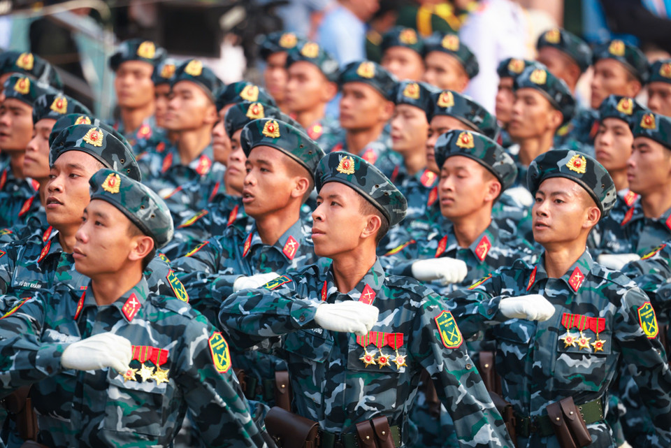 Các chiến sỹ tham gia buổi tổng duyệt. (Ảnh: Hải An/Vietnam+)