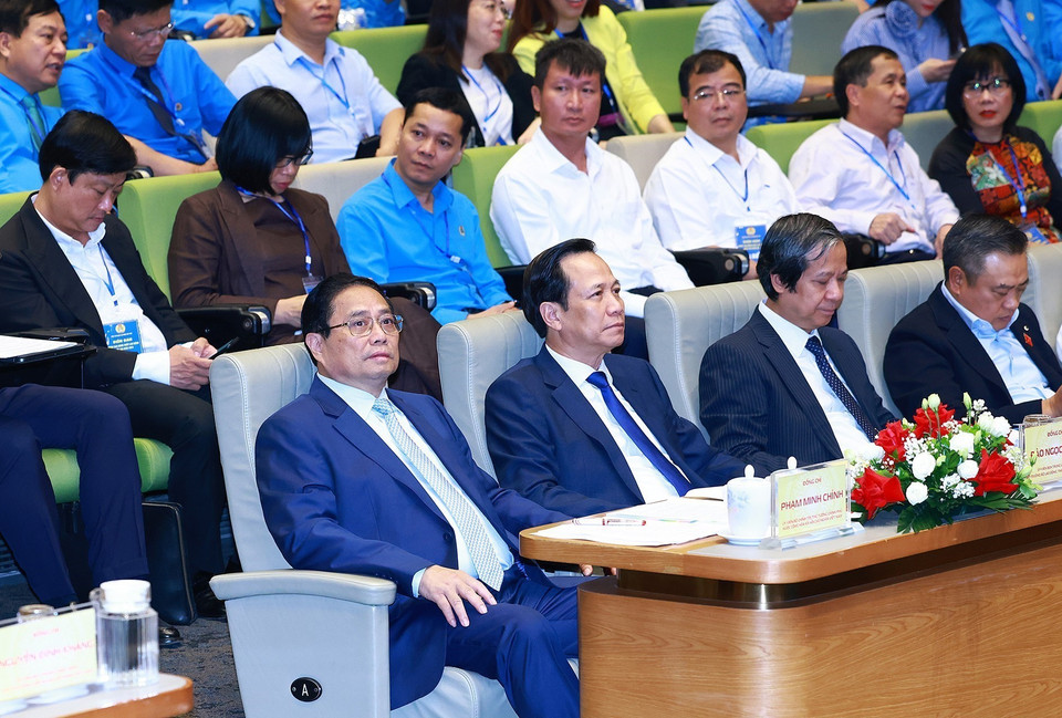 Thủ tướng Phạm Minh Chính tham dự Diễn đàn Nâng cao Năng suất Lao động Quốc gia năm 2024. (Ảnh: Dương Giang/TTXVN)