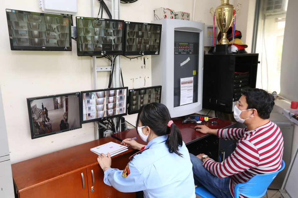 Khu cách ly được giám sát chặt chẽ bằng hệ thống camera. (Ảnh: Anh Tuấn/TTXVN)