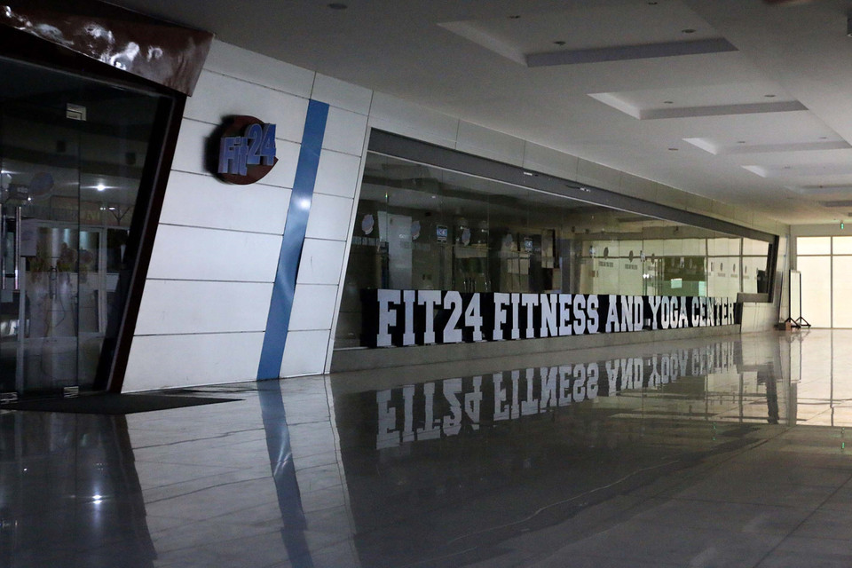 Phòng tập thể hình - Fit 24 Fitness and Yoga Center trên đường Bà Huyện Thanh Quan, Quận 3 tạm dừng hoạt động phòng, chống dịch COVID-19. (Ảnh: Thanh Vũ/ TTXVN)