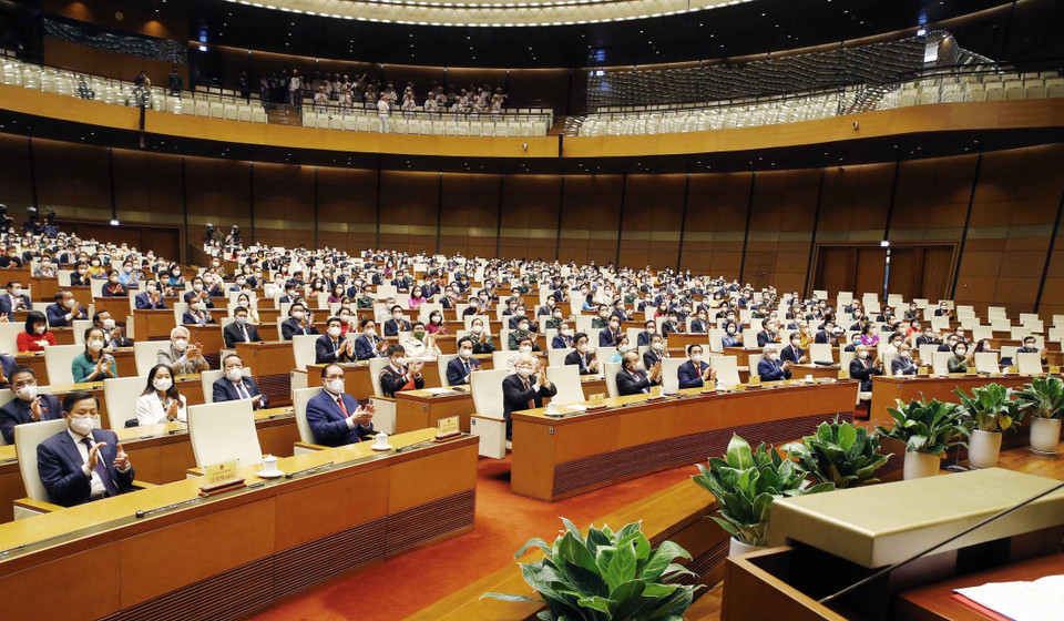 Lãnh đạo Đảng, Nhà nước và đại biểu Quốc hội dự bế mạc kỳ họp. (Ảnh: Doãn Tấn/TTXVN)