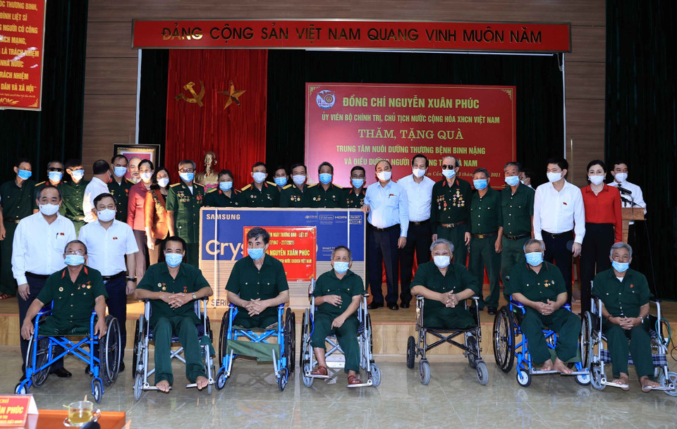 Trung tâm Nuôi dưỡng thương bệnh binh nặng và Điều dưỡng Người có công tỉnh Hà Nam được thành lập từ tháng 6/1972. Hiện nay, Trung tâm quản lý, nuôi dưỡng, chăm sóc sức khỏe cho 28 đồng chí thương bệnh binh nặng có tỷ lệ thương bệnh tật từ 81% trở lên. (Ảnh: Thống Nhất/TTXVN)