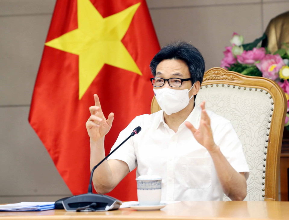 Phó Thủ tướng Vũ Đức Đam phát biểu chỉ đạo. (Ảnh: Phạm Kiên/TTXVN)