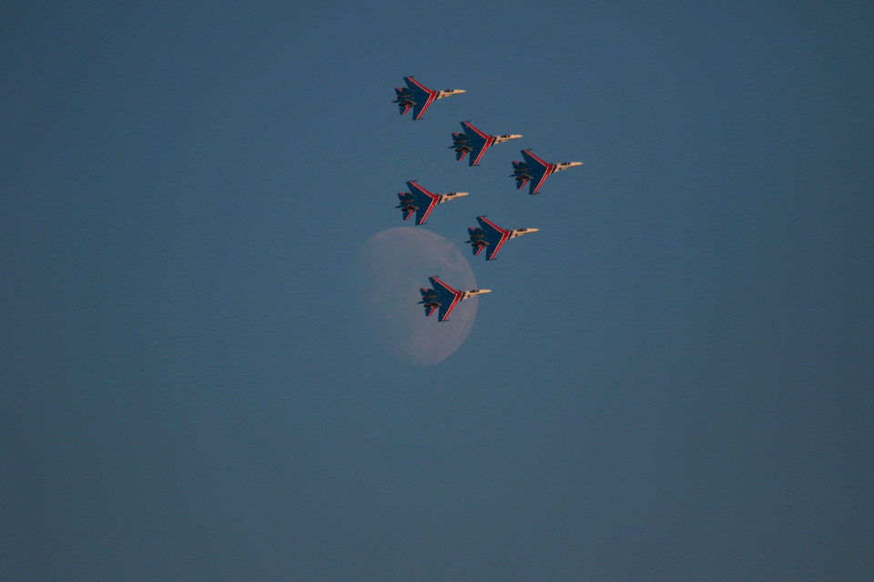 Trình diễn bay thuật lái luôn là điểm nhấn tại các cuộc triển lãm hàng không quốc tế tại Moskva. (Ảnh: Trần Hiếu/TTXVN)