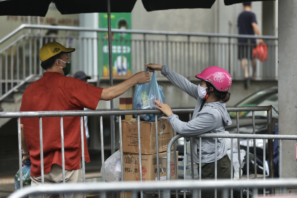 Theo quận Bắc Từ Liêm, tính đến nay, quận đã ghi nhận 3 trường hợp F0 liên quan đến chung cư Ecohome 2. (Ảnh: Minh Quyết/TTXVN)