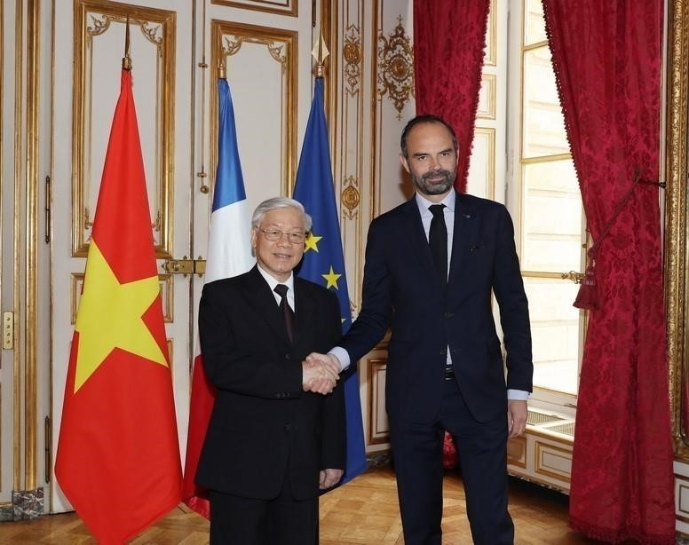 Tổng Bí thư Nguyễn Phú Trọng hội kiến Thủ tướng Édouard Phillippe, chiều 26/3/2018, tại Phủ Thủ tướng ở Thủ đô Paris trong chuyến thăm chính thức Cộng hòa Pháp từ ngày 25-27/3/2018, mở ra một giai đoạn mới trong quan hệ hai nước. (Ảnh: Trí Dũng/TTXVN)