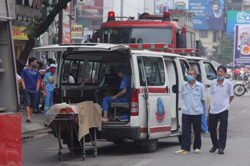 Ngày 4/4, một vụ cháy tại cửa hàng bán đồ sơ sinh số 311 phố Tôn Đức Thắng (quận Đống Đa) khiến 4 người trong một gia đình bị thiệt mạng. (Nguồn: TTXVN)