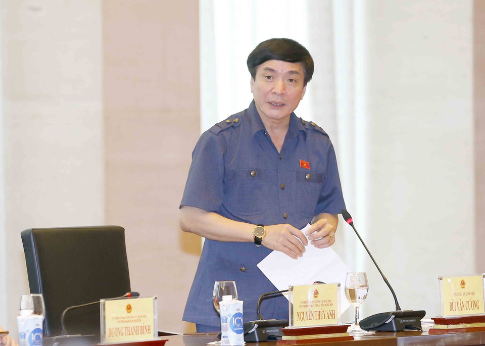 Tổng Thư ký, Chủ nhiệm Văn phòng Quốc hội Bùi Văn Cường phát biểu. (Ảnh: Doãn Tấn/TTXVN)