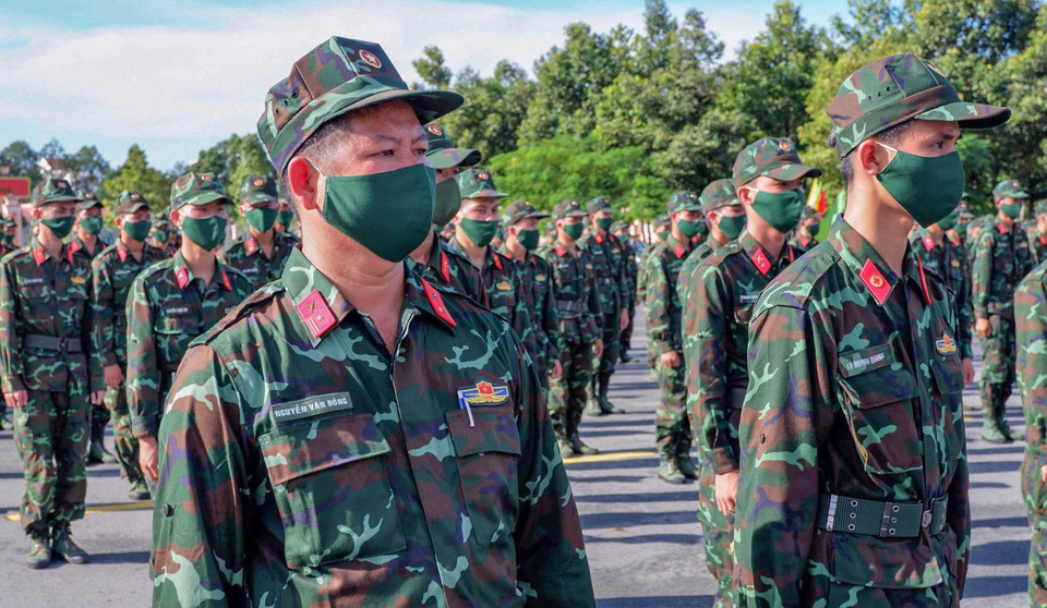 1.000 cán bộ, chiến sỹ, y bác sỹ tăng cường cho Thành phố Hồ Chí Minh thuộc nhiều đơn vị của Quân khu 9. (Ảnh: TTXVN phát)