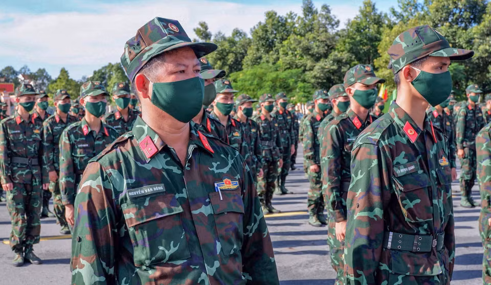 1.000 cán bộ, chiến sỹ, y bác sỹ tăng cường cho Thành phố Hồ Chí Minh thuộc nhiều đơn vị của Quân khu 9. (Ảnh: TTXVN phát)