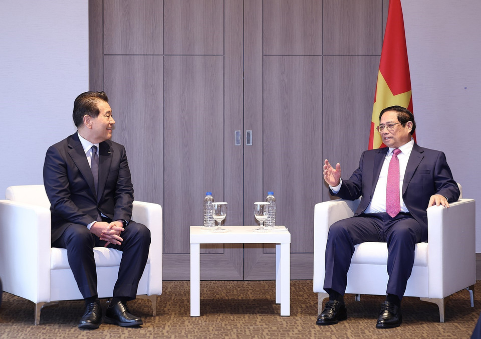 Thủ tướng Phạm Minh Chính tiếp ông Chang In-hwa, Chủ tịch Tập đoàn Posco. (Ảnh: Dương Giang/TTXVN)