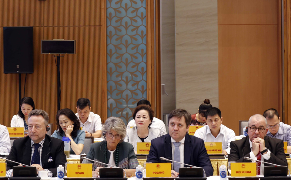 Đại biểu quốc tế dự hội nghị. (Ảnh: Thống Nhất/TTXVN)