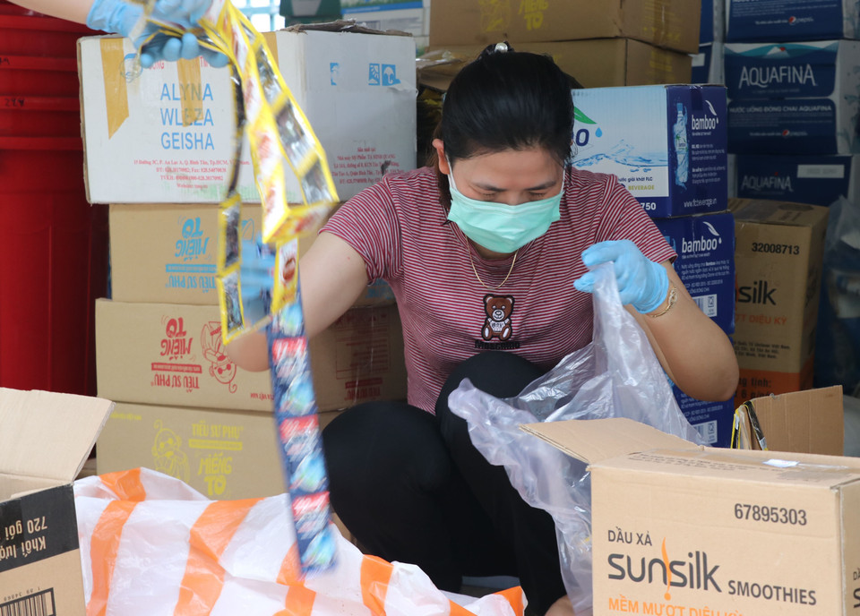 Ngoài các bệnh nhân COVID-19 thì dự kiến sẽ có 200 y, bác sỹ, điều dưỡng, nhân viên phục vụ trong bệnh viện dã chiến. (Ảnh: Quốc Dũng/TTXVN)