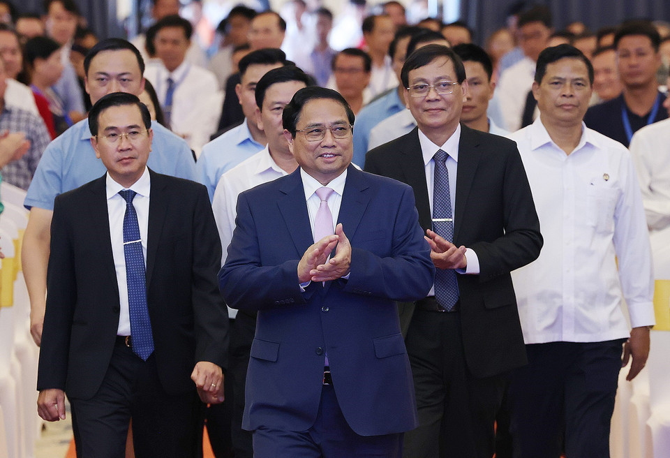 Sáng 28/4, Thủ tướng Phạm Minh Chính dự và phát biểu tại Hội nghị công bố quy hoạch tỉnh Ninh Thuận thời kỳ 2021-2030, tầm nhìn đến năm 2050 và xúc tiến đầu tư tỉnh Ninh Thuận với chủ đề “Ninh Thuận - Miền đất hội tụ những giá trị khác biệt.” (Ảnh: Dương Giang/TTXVN)