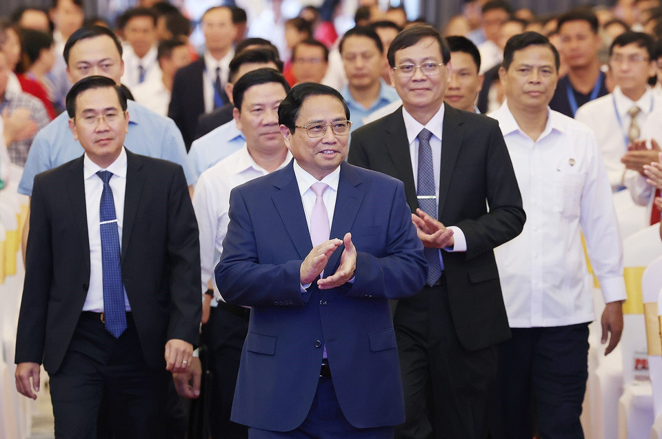 Thủ tướng Phạm Minh Chính đến dự Hội nghị công bố quy hoạch tỉnh Ninh Thuận. (Ảnh: Dương Giang/TTXVN)
