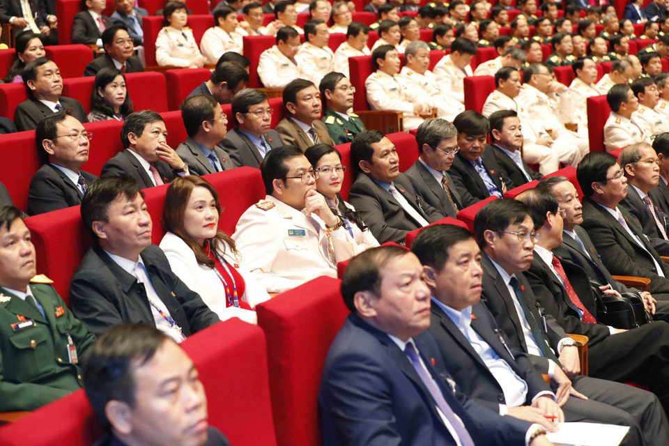 Đại biểu dự phiên thảo luận các văn kiện đại hội tại hội trường, sáng 28/1. (Nguồn: TTXVN)