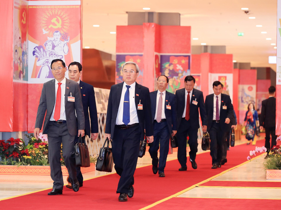 Các đại biểu đến dự phiên họp chiều 30/1/2021. (Nguồn: TTXVN)