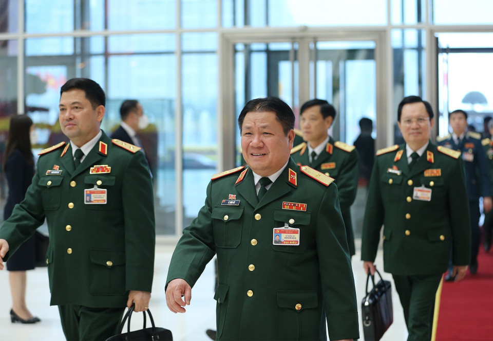 Các đại biểu Đoàn Quân đội đến dự phiên họp chiều 30/1/2021. (Nguồn: TTXVN)