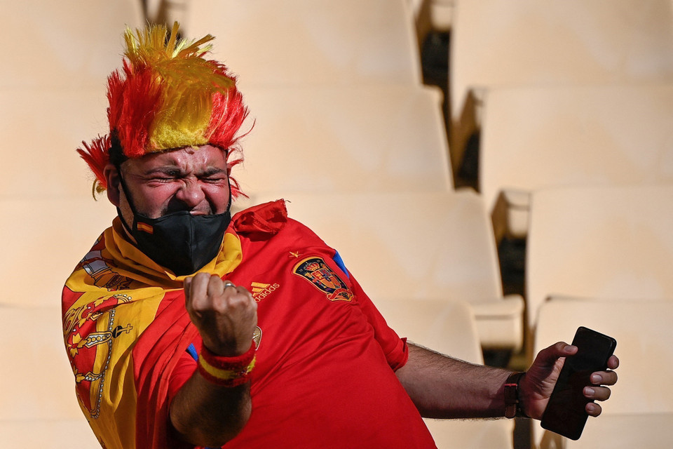 Cổ động viên Tây Ban Nha. (Ảnh: AFP/TTXVN)