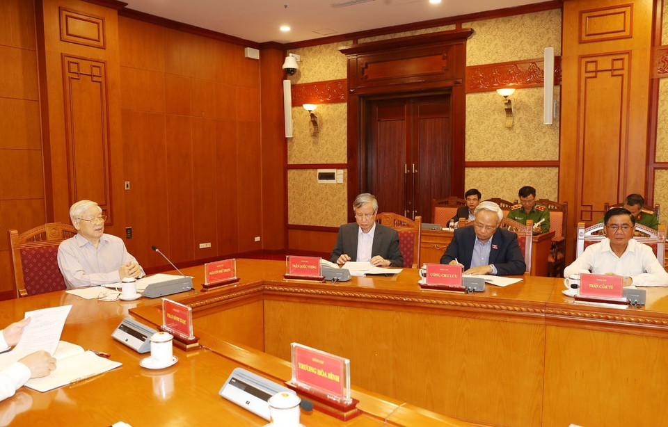 Tổng Bí thư, Chủ tịch nước Nguyễn Phú Trọng phát biểu chỉ đạo cuộc họp. (Ảnh: Trí Dũng/TTXVN)