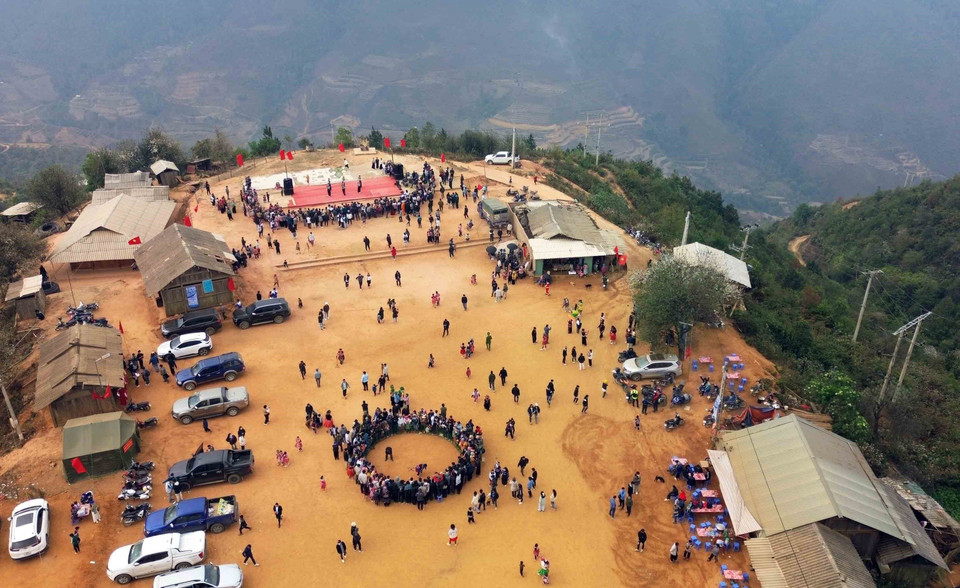 Bản Nậm Nghẹp (Nậm Nghiệp), xã Ngọc Chiến nơi diễn ra nhiều hoạt động tại Ngày hội. (Ảnh: Quang Quyết/TTXVN)