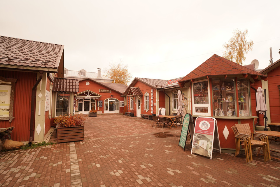 Một góc "Chợ buôn bán" ở Zvenigorod. (Ảnh: Duy Trinh/TTXVN)