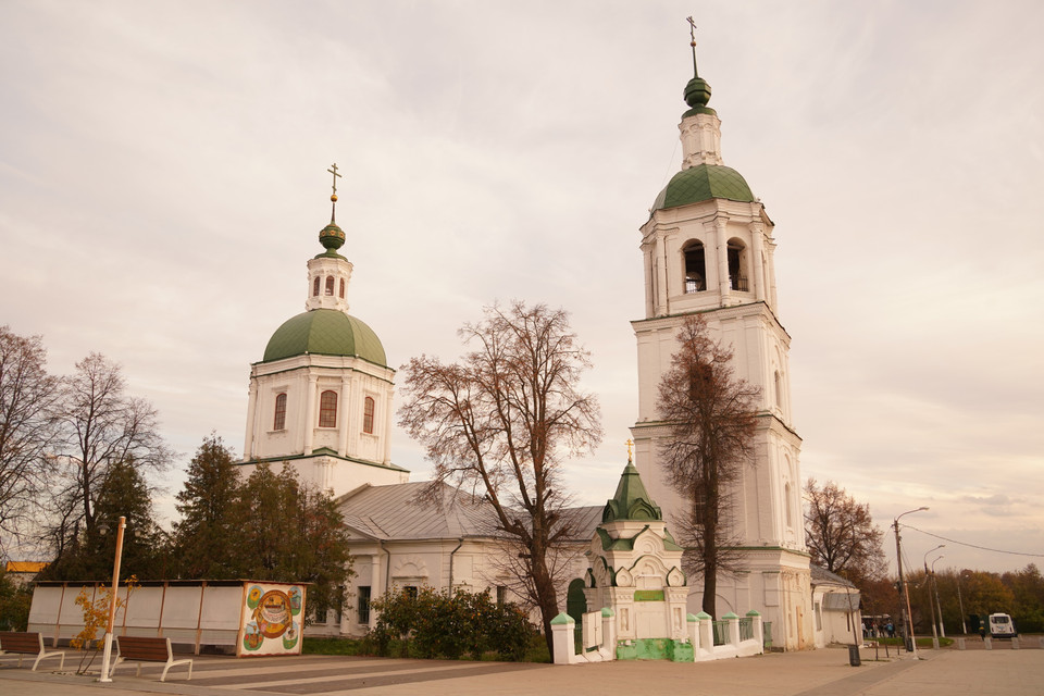 Nhà thờ Thánh Ba ngôi xây dựng nửa sau thế kỷ XVIII. (Ảnh: Duy Trinh/TTXVN)