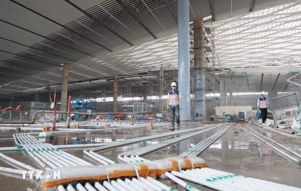 Các kết cấu đi ngầm tại sàn nhà ga hành khách sân bay Long Thành. (Ảnh: Công Phong/TTXVN)