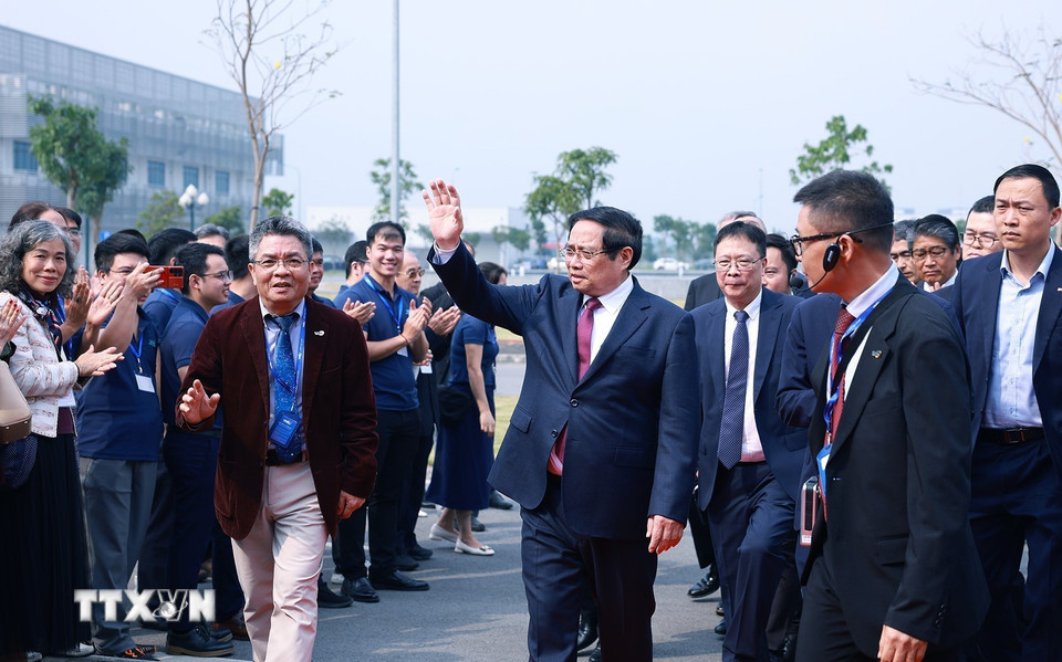 Thủ tướng Phạm Minh Chính dự Lễ khánh thành công trình Trung tâm vũ trụ Việt Nam tại Khu Công nghệ cao Hòa Lạc. (Ảnh: Dương Giang/TTXVN)