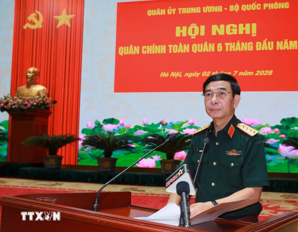 Đại tướng Phan Văn Giang, Phó Thủ tướng, Phó Bí thư Quân ủy Trung ương, Bộ trưởng Bộ Quốc phòng, phát biểu. (Ảnh: Trọng Đức/TTXVN)