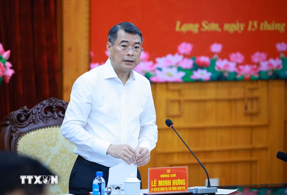 Thủ tướng Lê Minh Hưng làm việc với Ban Thường vụ Tỉnh ủy Lạng Sơn về thực hiện nhiệm vụ phát triển kinh tế-xã hội. (Ảnh: Dương Giang/TTXVN)