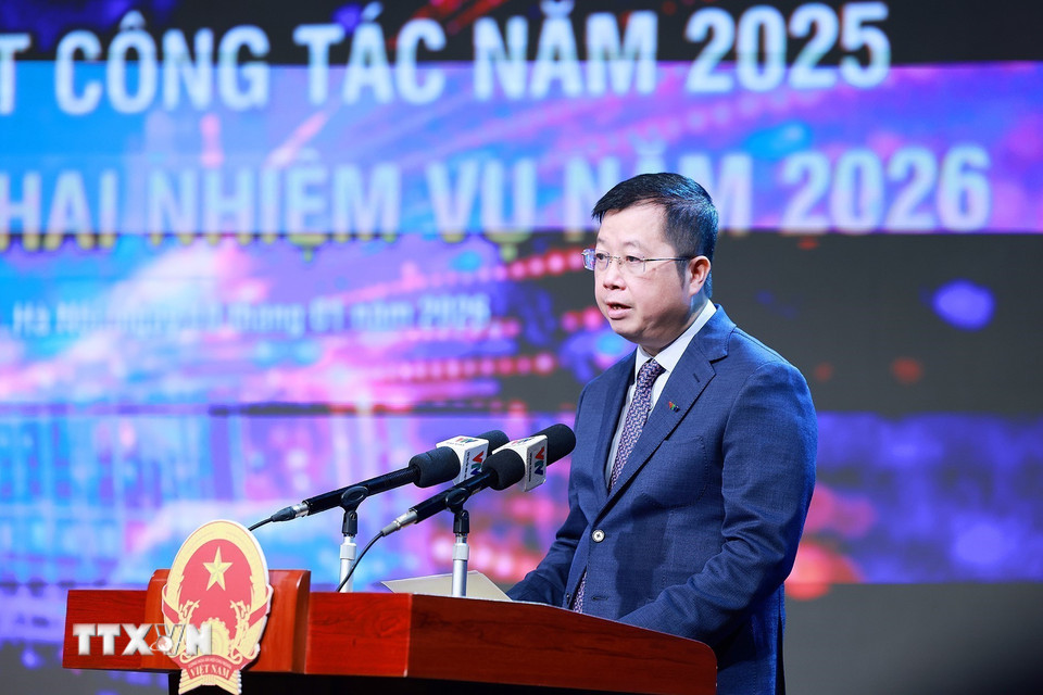 Tổng Giám đốc Đài Truyền hình Việt Nam Nguyễn Thanh Lâm báo cáo tổng kết năm 2025 và triển khai nhiệm vụ 2026 của Đài truyền hình Việt Nam.(Ảnh: Dương Giang/TTXVN)
