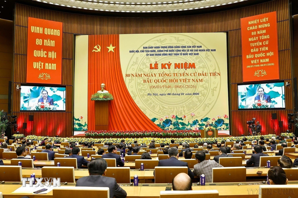 Chủ tịch Quốc hội Trần Thanh Mẫn, Trưởng Ban Chỉ đạo Kỷ niệm 80 năm Ngày Tổng tuyển cử đầu tiên bầu Quốc hội Việt Nam phát biểu. (Ảnh: Doãn Tấn/TTXVN)