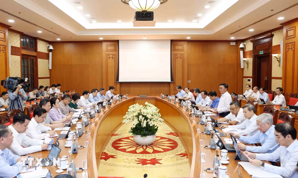 Phiên họp triển khai nhiệm vụ 6 tháng cuối năm 2026 về chuyển đổ số trong các cơ quan Đảng. (Ảnh: Phương Hoa/TTXVN)